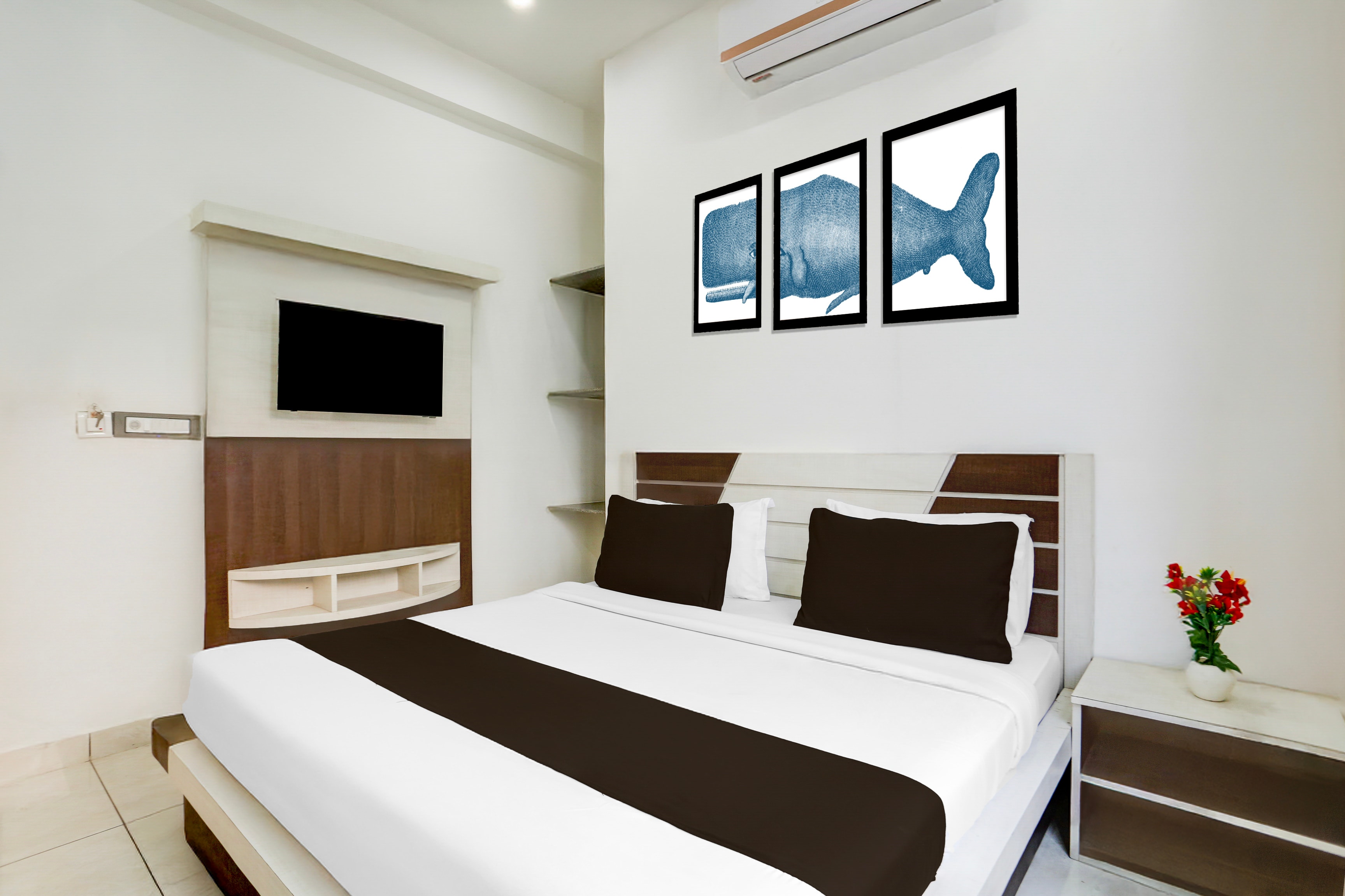 Townhouse Khatu Shyam Formerly Hotel Dev Bhumi - Tap to explore photos