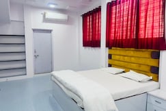 Cozy Room in Prominent Area - 1, Nagpur