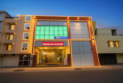 FabHotel Premium Rooms