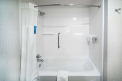 Hampton Inn & Suites Canyon, Hale
