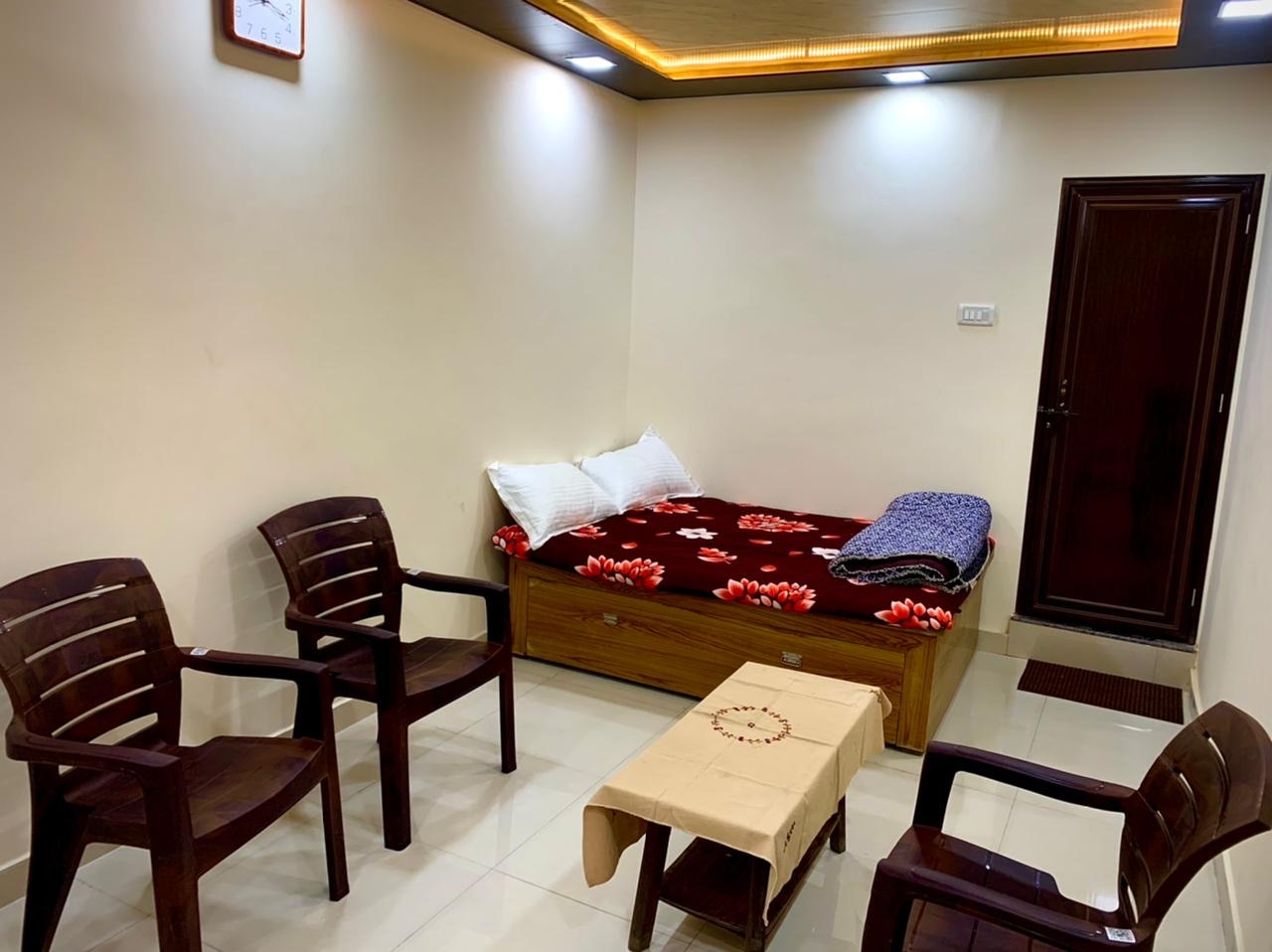 The Benaras Retreat - Tap to explore photos