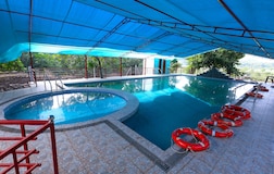 Swimming Pool 2