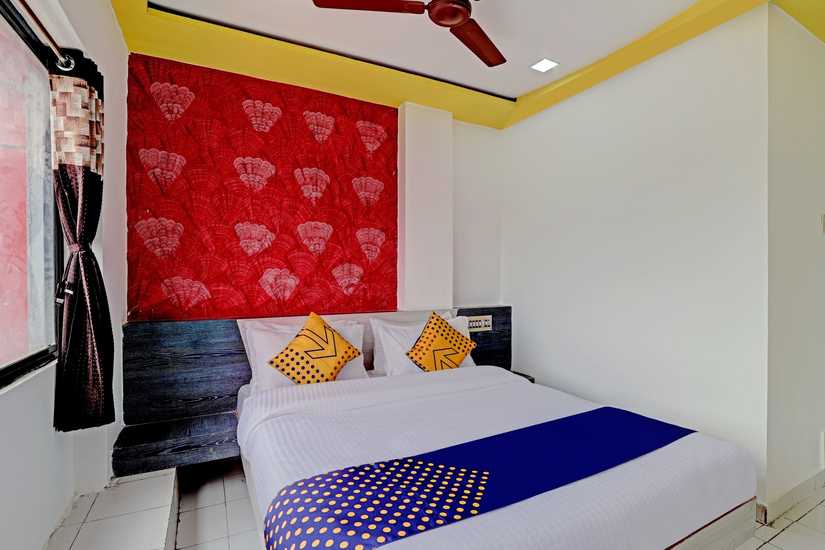 Hotel O Mayur - Tap to explore photos