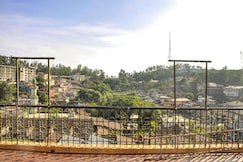 Honey Palace Homestay | Rooms & Caretaker, Coorg