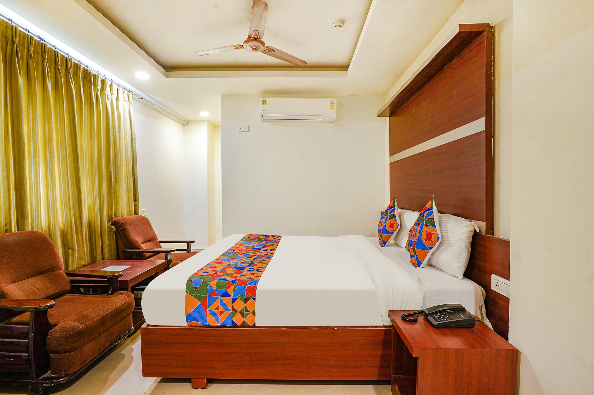 FabHotel Golden Way - Nr. Gandhi Nagar - Tap to explore photos