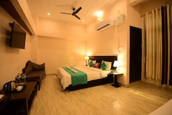 Hotel Airport Gateway , Lucknow