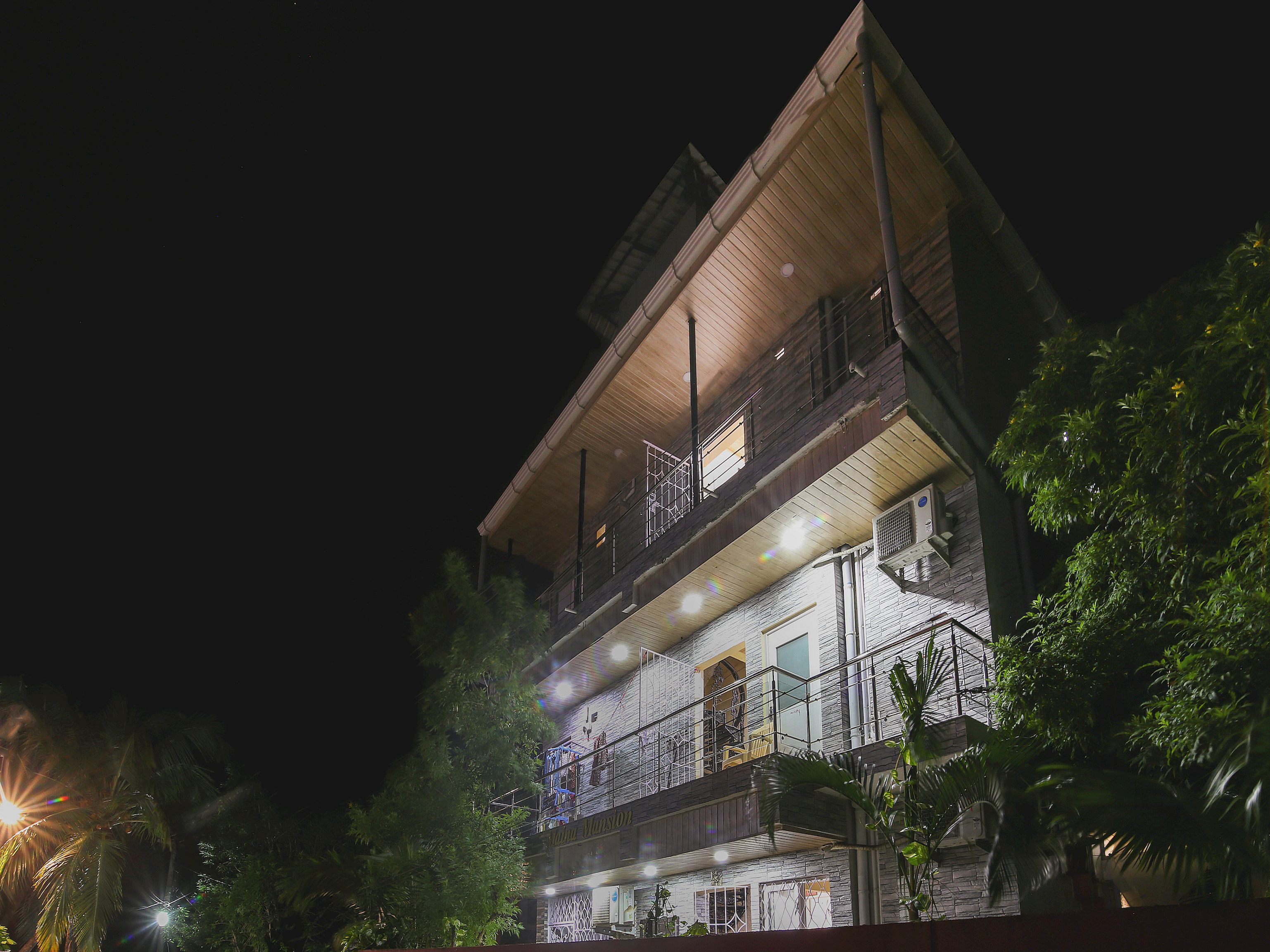 Hotel O Maina Mansion - Tap to explore photos