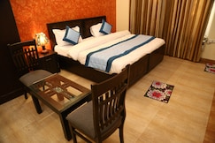 Golden residency Dwarka , Delhi