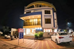 Hotel Premier, Jalgaon