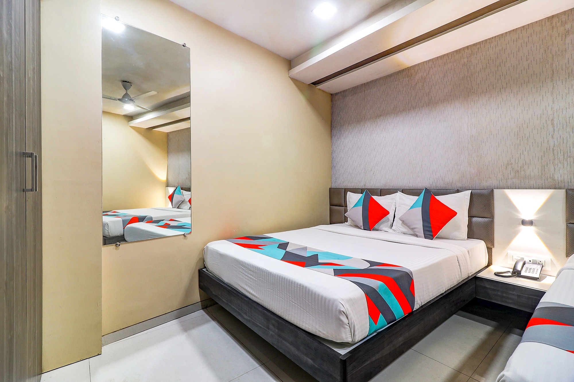 Deluxe Room 1