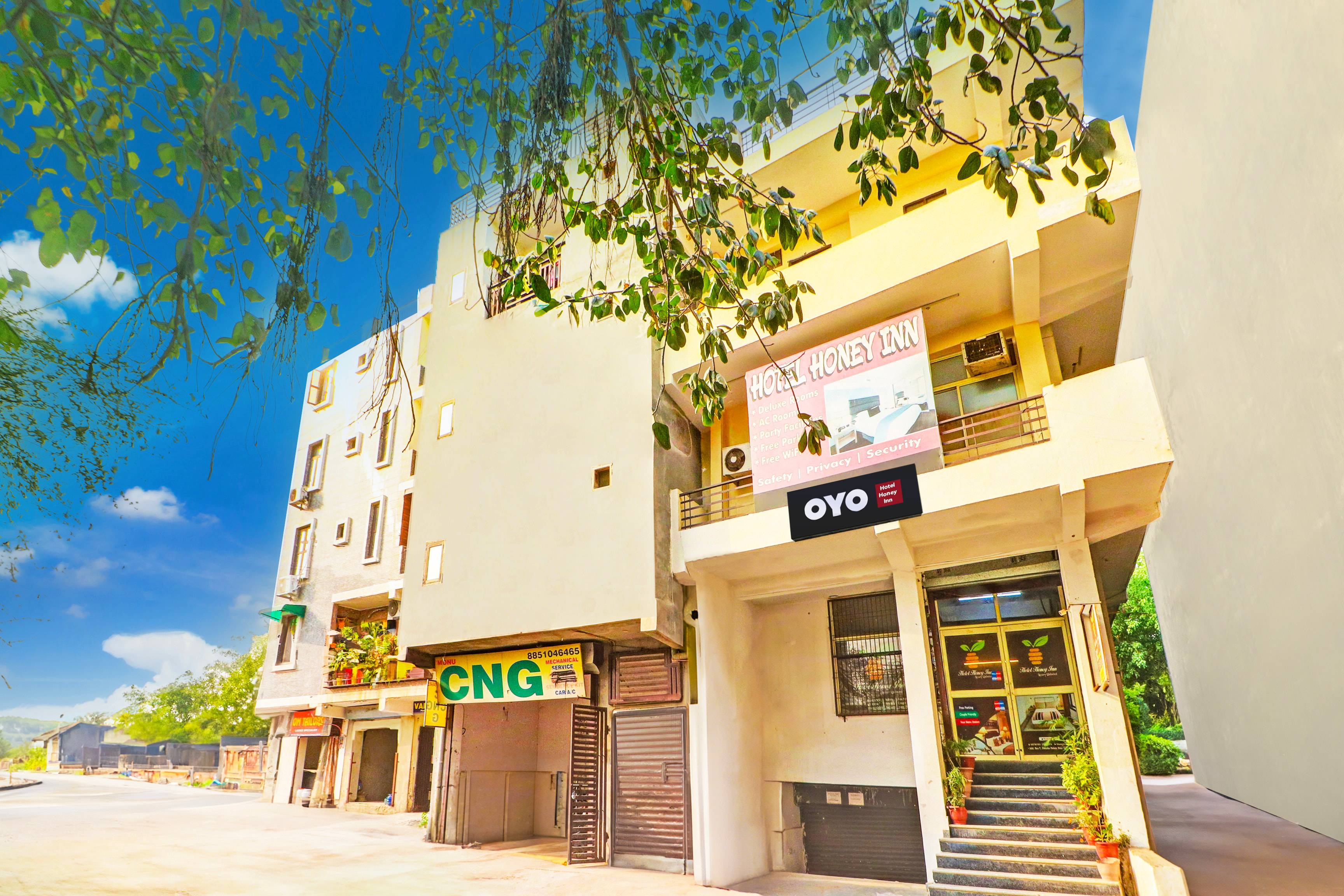 Hotel O Honey Inn - Tap to explore photos