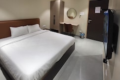 RITZ HOSPITALITY, Pune