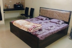 Mavi stay, Vrindavan