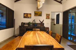 The Cascade Villa by Z Vacations, Chikmagalur