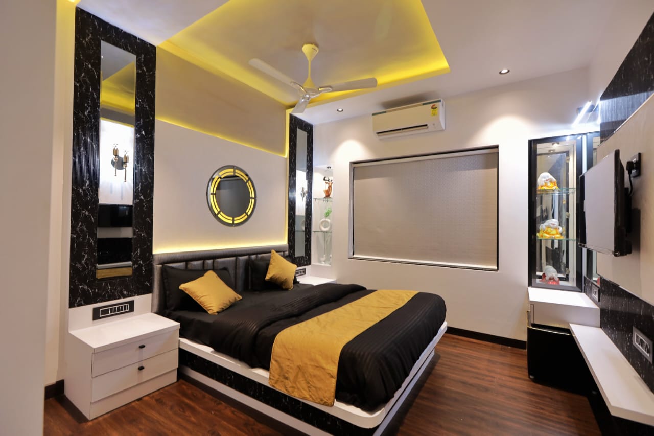 Luxurious premium 3BHK Terrace apartments in Koregaon park - Tap to explore photos