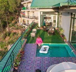 Swimming Pool 2
