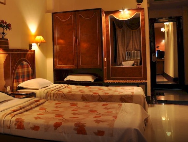 Hotel Rishi Regency - Tap to explore photos