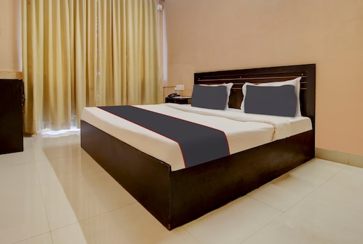 Collection O Aqualura Verem Rd