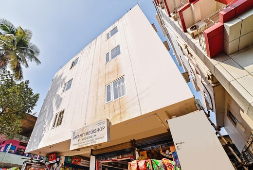 Flagship Poddar Inn