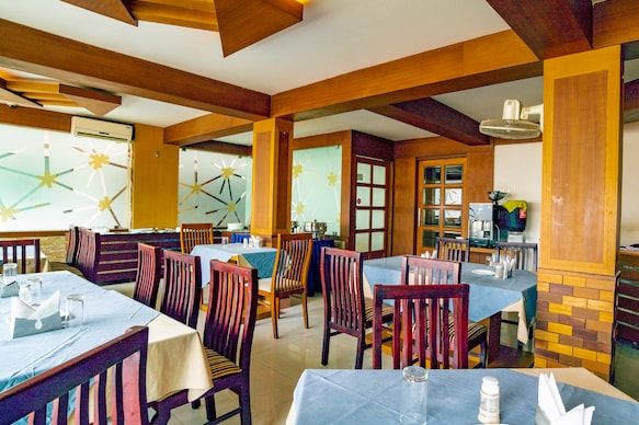 Hotels In Marine Drive Cochin 7 Marine Drive Hotels At Makemytrip