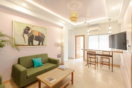 Handmade Homes | SouthCity 3 BHK