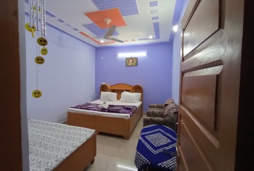 The Gangotri homestay by Preet rS