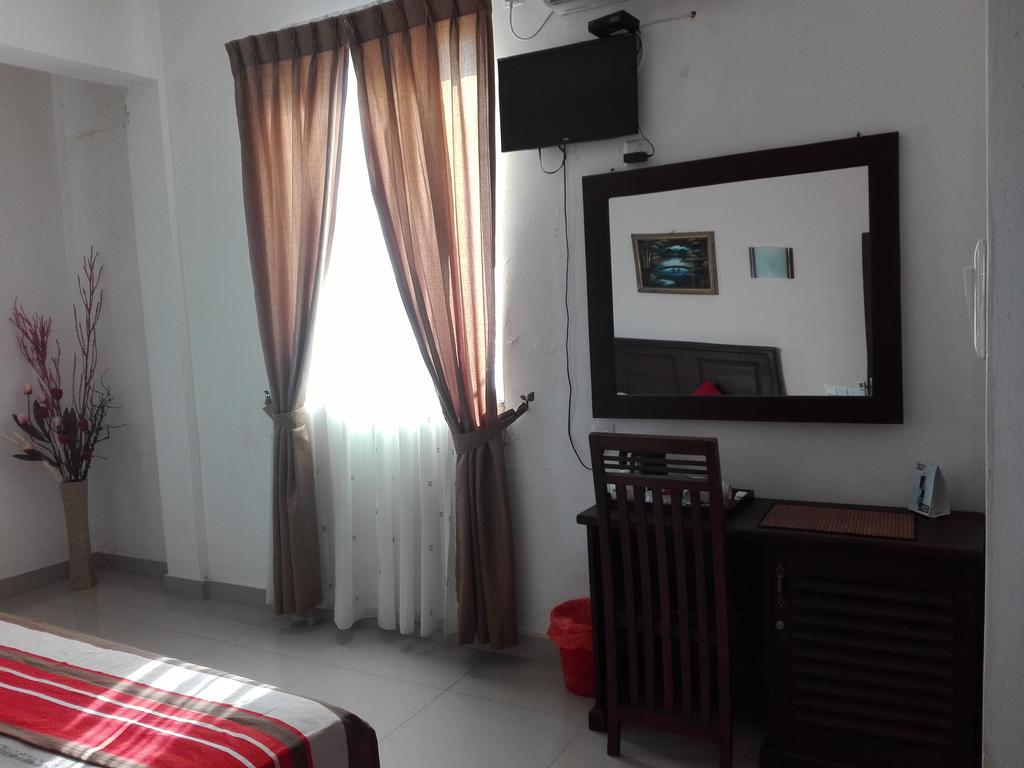 Coral Breeze Colombo Colombo Price Address Reviews