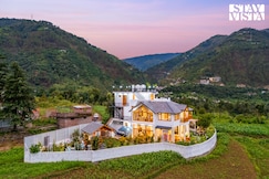 StayVista at The Oakridge W/ Jacuzzi, Chamba Himachal