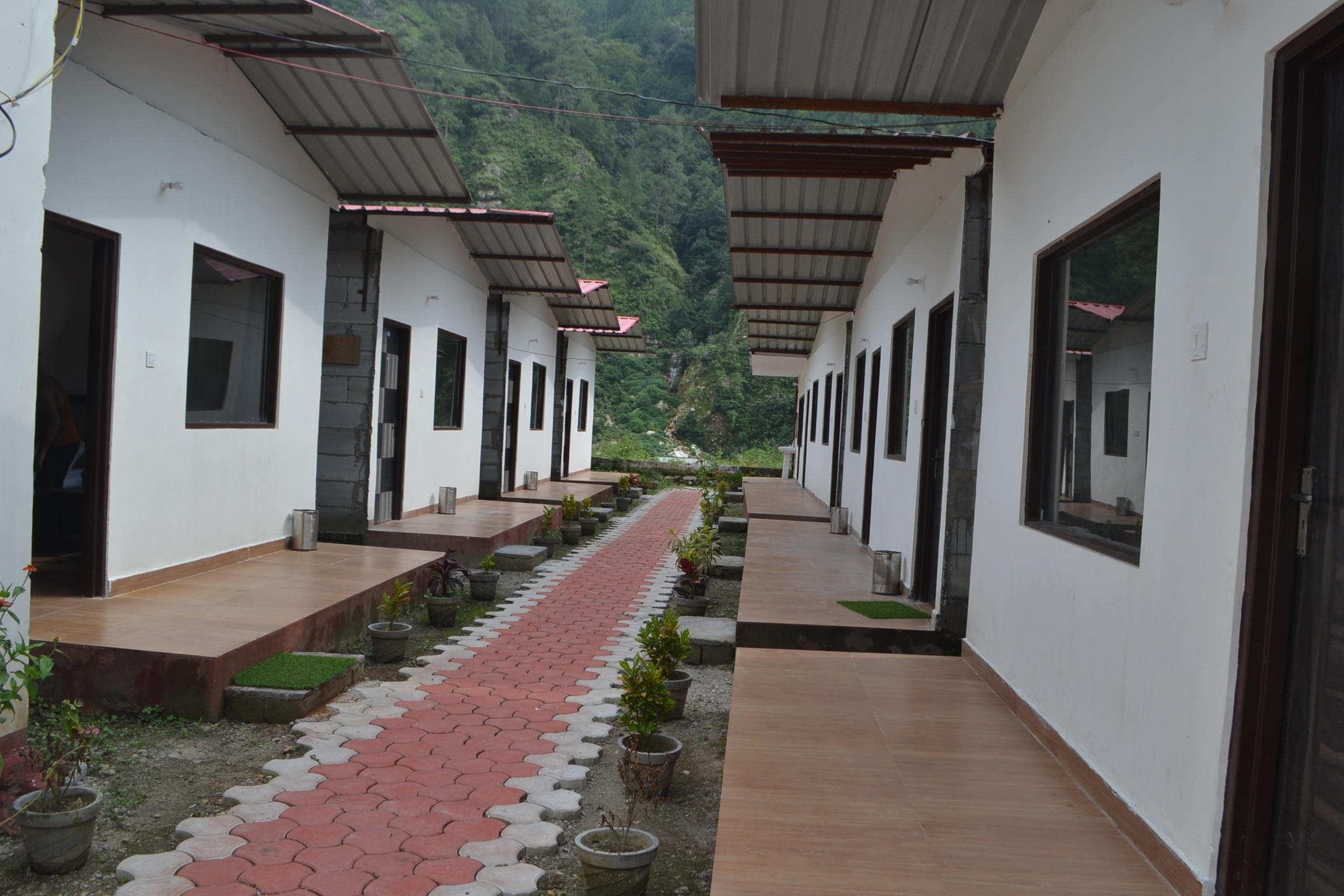 Gangotri Paradise Resorts - Tap to explore photos