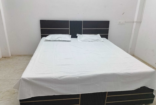 Hotel O The Grand Guest House