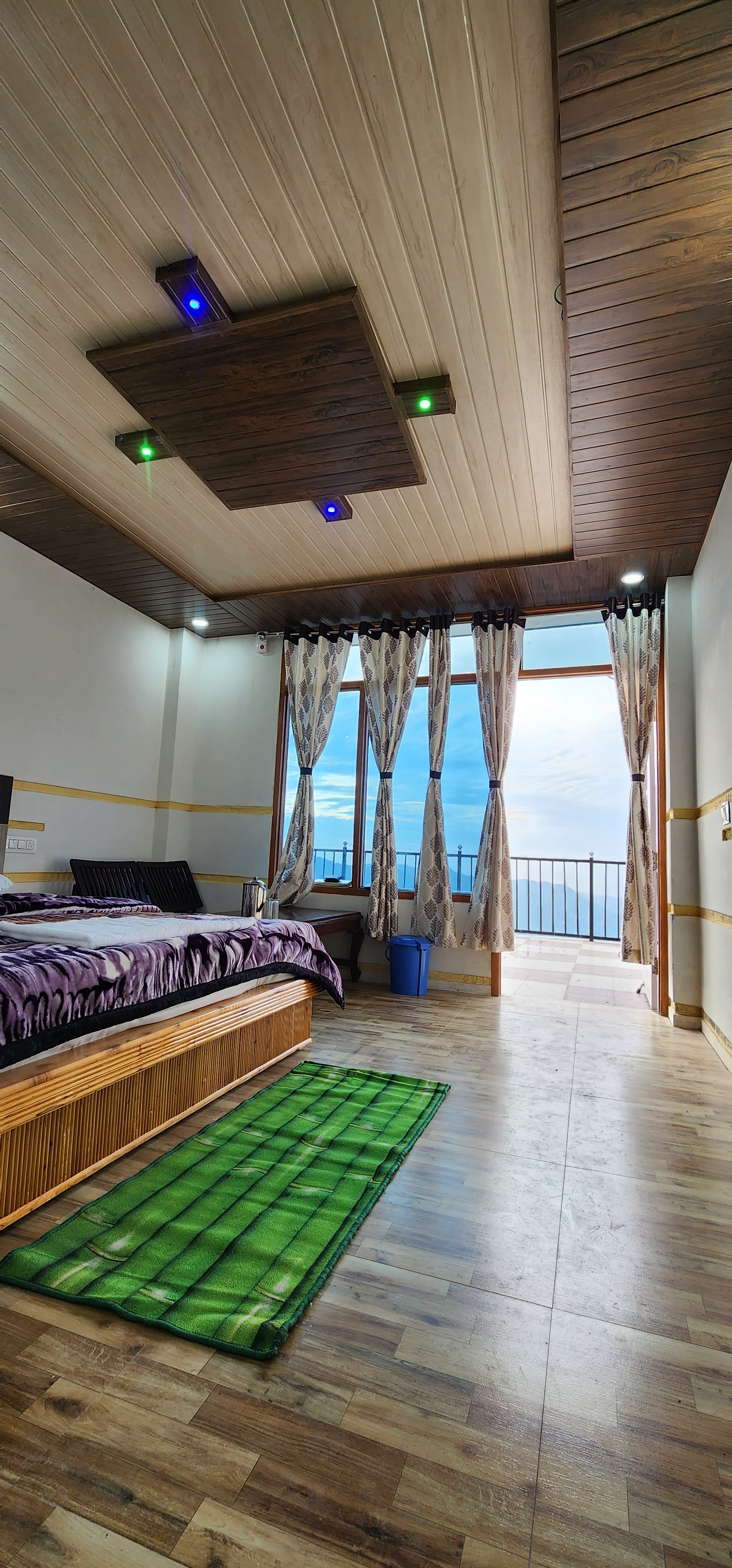 Hill Mount View Homestay talai Dalhousie - Tap to explore photos