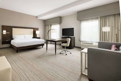 Hampton Inn & Suites by Hilton Napa, Napa