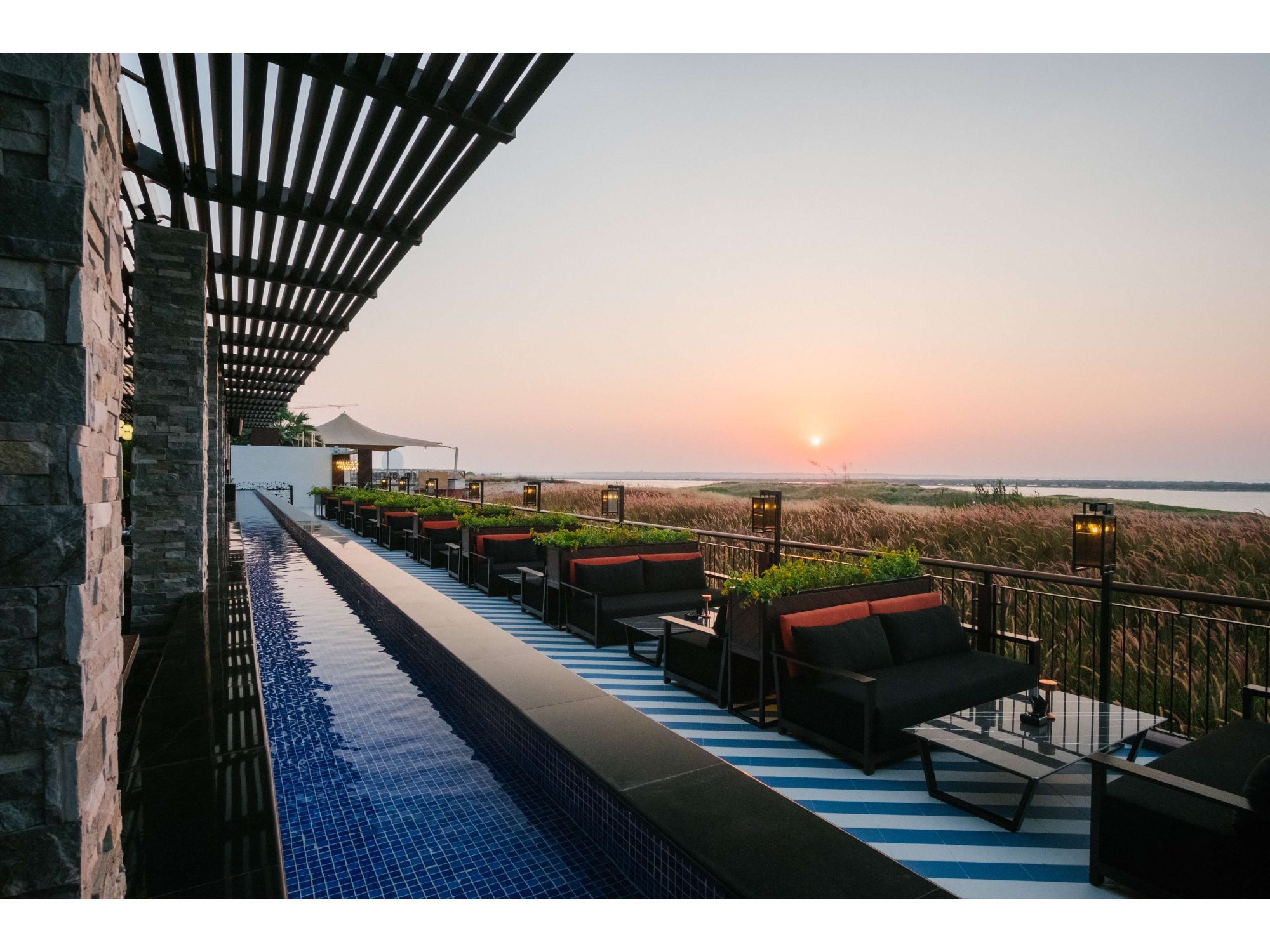 Park Inn By Radisson Abu Dhabi Yas Island Abu Dhabi Hotel Price Address Reviews