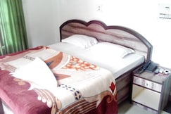 Hotel rainbow , Haldwani