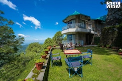 StayVista at Gulmohar Estate, Kasauli