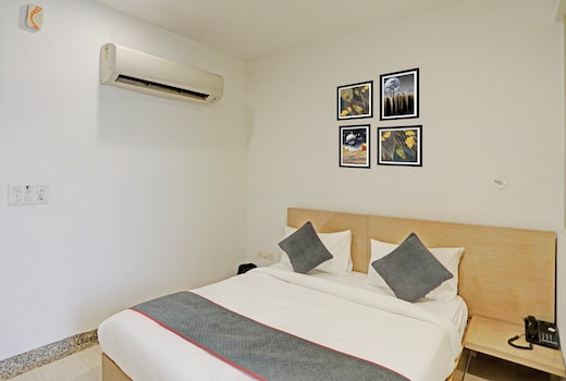 Super Townhouse RELAX SUITS A BOUTIQUE HOTEL VASUNDHARA