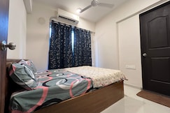 Cozy Apartment In Prime Location Of Andheri West, Mumbai