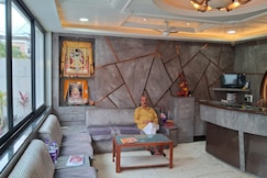 Hotel Raj Shree, Indore