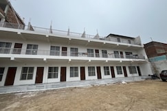 Surya Sadan-Home Stays, Prayagraj