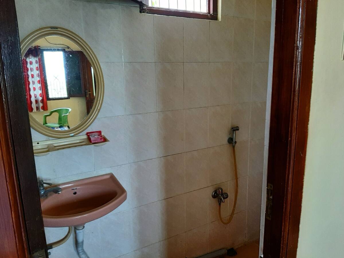 Ravi Homestay- Auroville Beach - Tap to explore photos