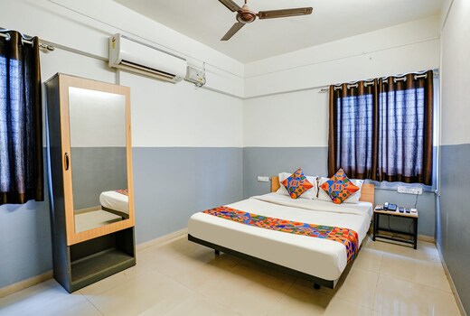 HOTEL BHAKTI SANKUL