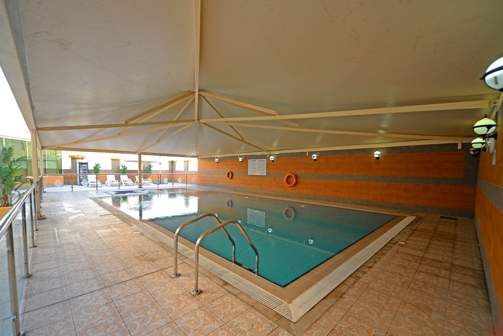 Emirates Stars Hotel Apartments Dubai - Tap to explore photos
