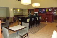 Hampton Inn & Suites by Hilton Gainesville, Cooke