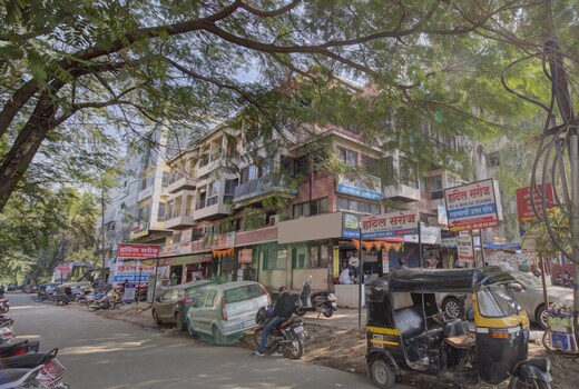 Hotel O Saroj