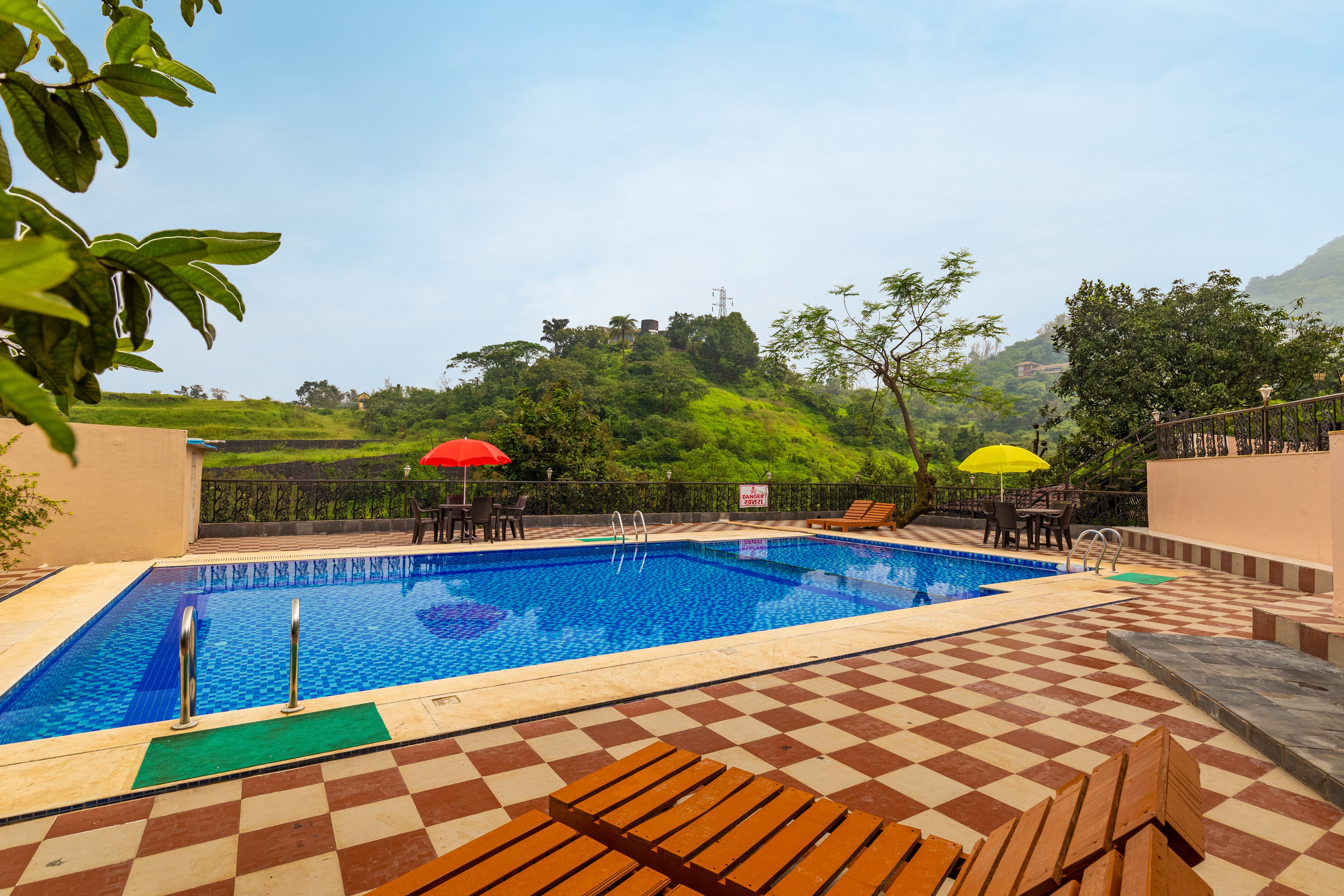 Leisurely Stays Rustic 4BHK, Khandala Lonavala - Tap to explore photos