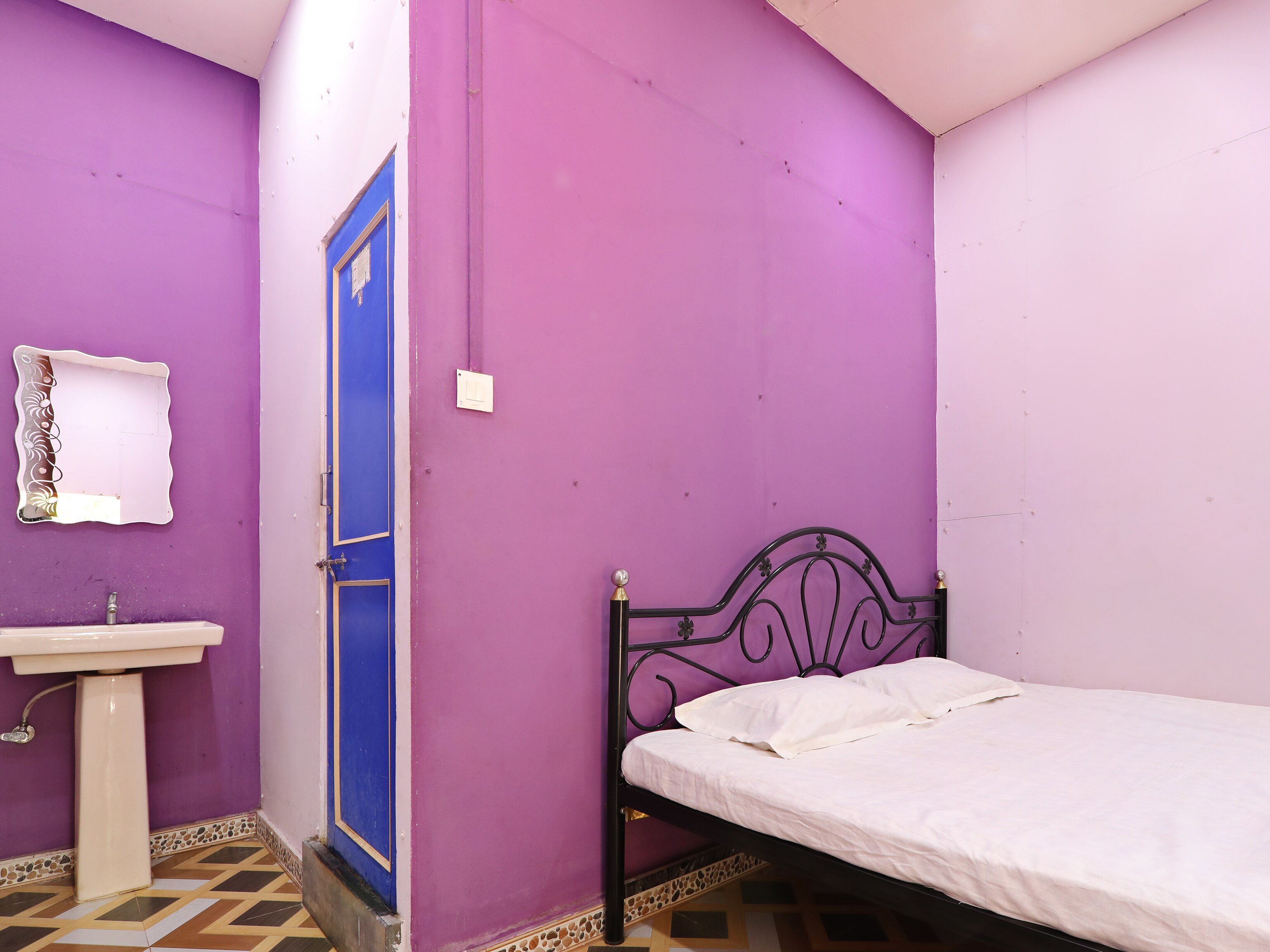 Malavani Mejvani Homestay  - Tap to explore photos