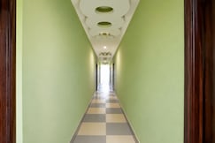 FabHotel Subharaj Palace, Kolkata