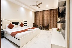 Hotel Orchid Garden, Delhi, Delhi