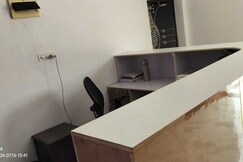Hotel O  Rangoli guest house, Derapur