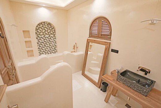 Nomado Farm 4BHK with Private Pool